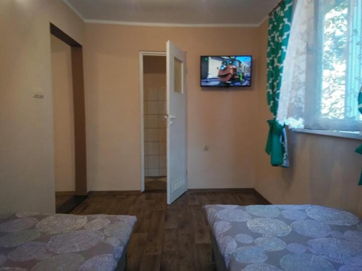 Pod Jablonia Villa Jezierzany ภายนอก รูปภาพ